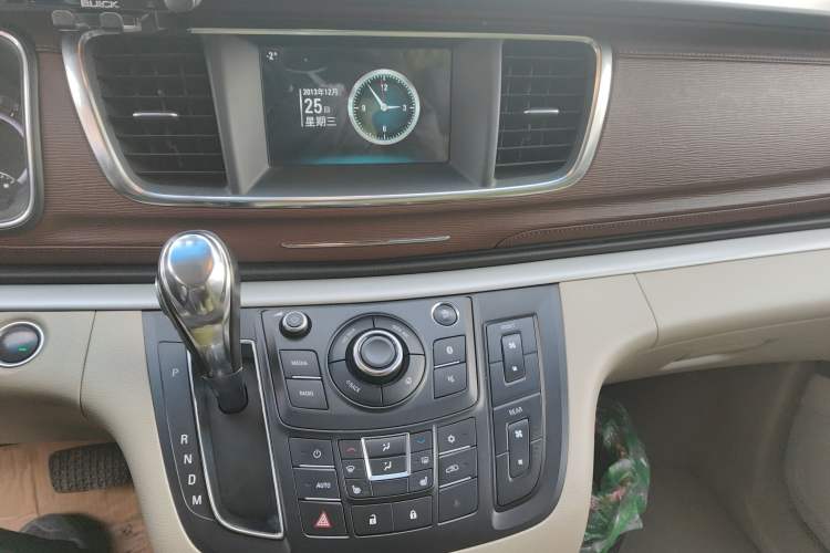 Used Buick GL8 2017 25S Prestige Version China V Standard