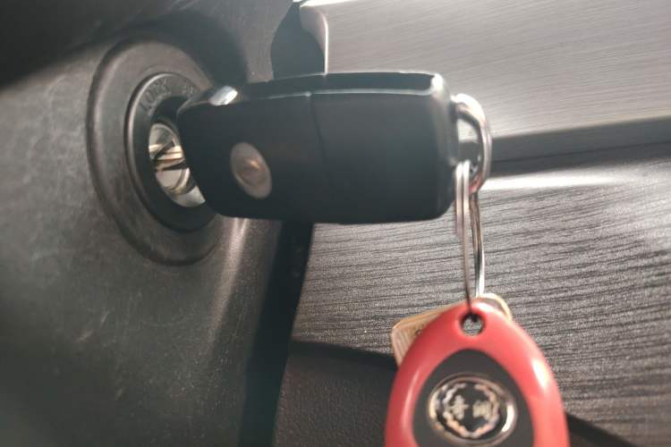 Used FORTHING Joyear X6 2017 Jingxiang Series 1.5T CVT Luxury Model
