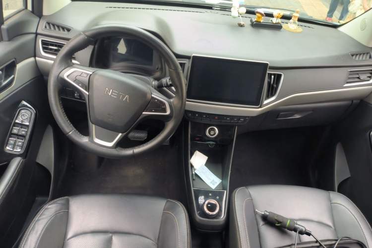 Used NETA N01 2020 430e Center Console