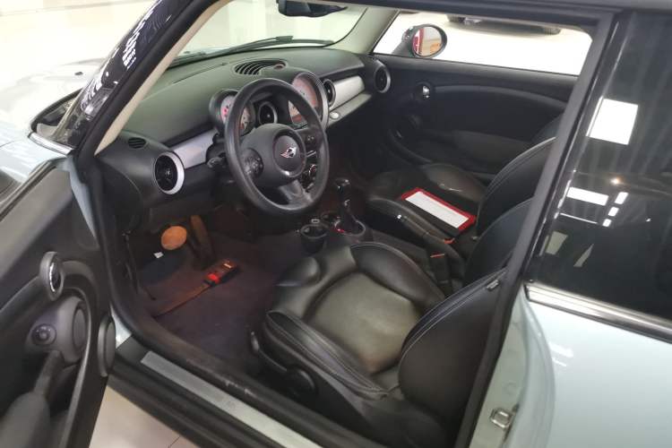 Used MINI Clubman 2011 1.6L COOPER Fun