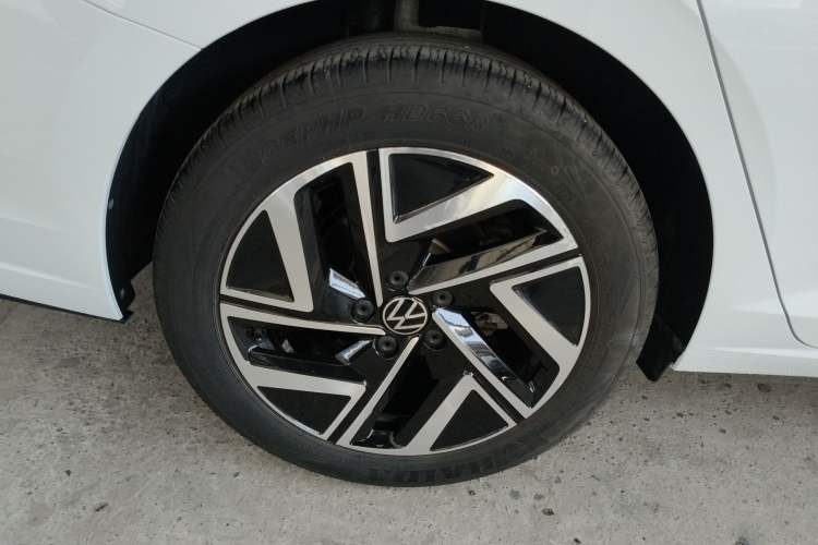 Used Volkswagen Sagitar 2023 300TSI DSG Excellence Edition
