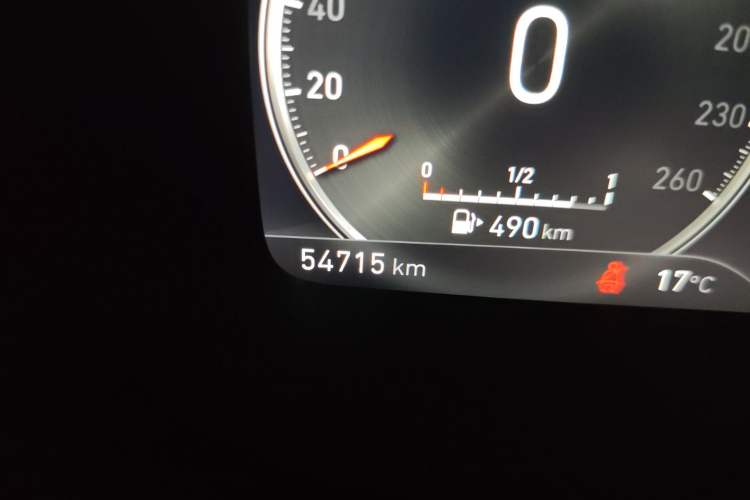 Used Lynk & Co 02 2019 1.5T DCT Two-Wheel Drive Pro Edition China VI Standard Odometer Close Up