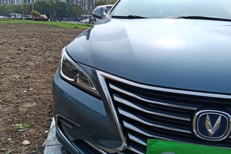 Used CHANGAN Raeton CC 2018 1.5T Automatic Haoya Model Guangmang Edition China V Standard
