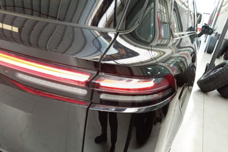 Used Leapmotor C16 2024 Range-Extended 200 Luxury Edition