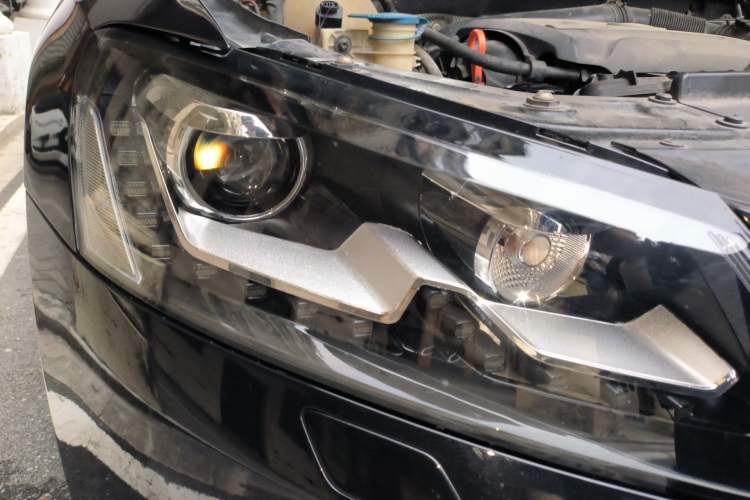 Used Volkswagen Passat 2013 1.8TSI DSG Ultimate Edition