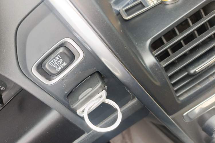 Used Volvo XC60 2013 T5 Comfort Edition