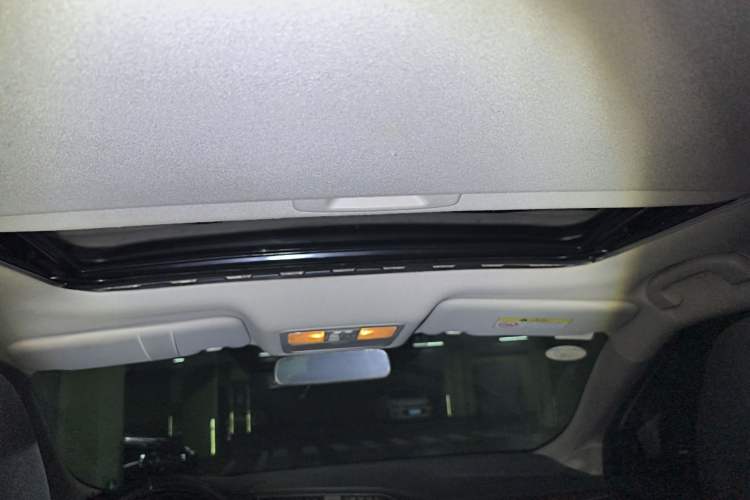 Used Nissan Lannia 2020 1.6L CVT Cool Edition
