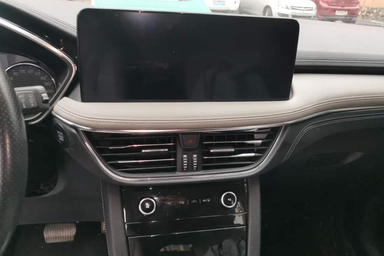 Used Ford Escape 2020 EcoBoost 245 Two-Wheel Drive Smart & Enjoyment Model
