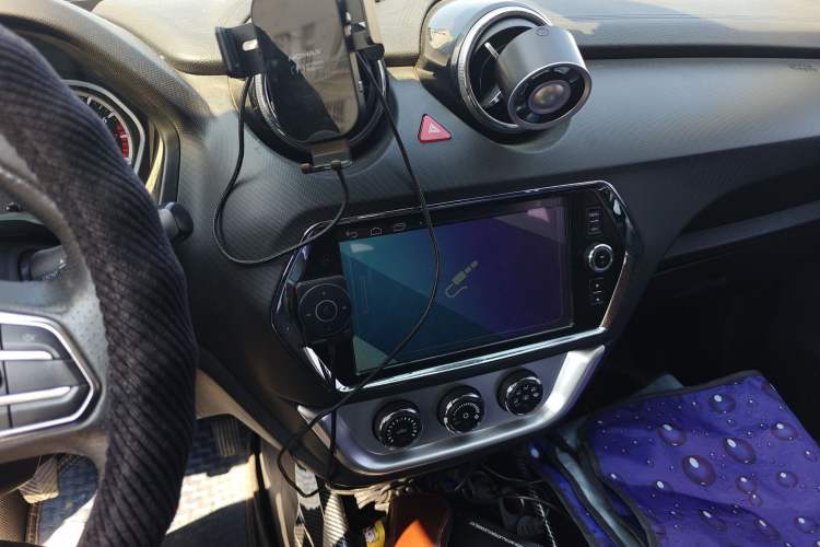 Used Soueast DX3 2018 1.5L Manual Luxury Model
