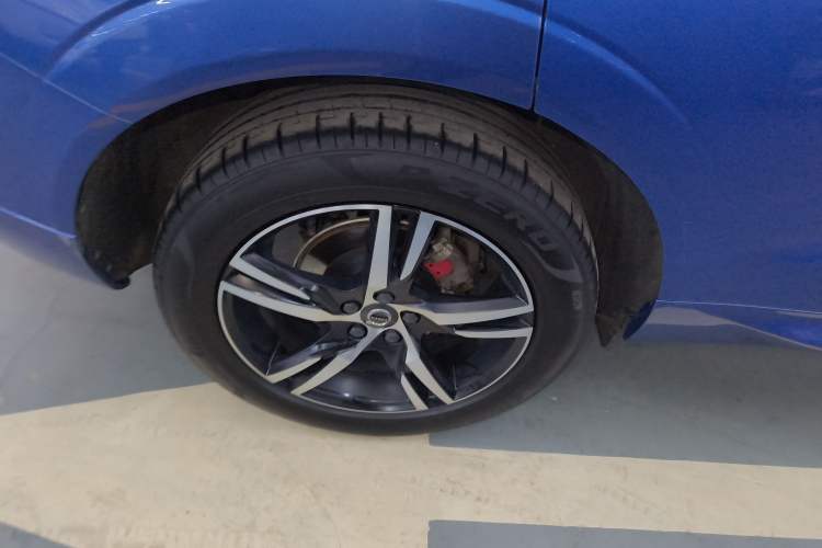 Used Volvo XC60 2018 T5 4x4 Smart & Sporty Edition