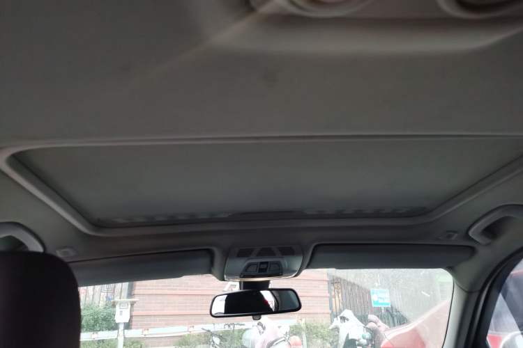 Used BMW 3 Series 2014 320Li Fashion Model
