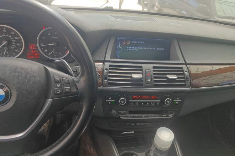 Used BMW X6 2011 xDrive35i Audio And AC Panel