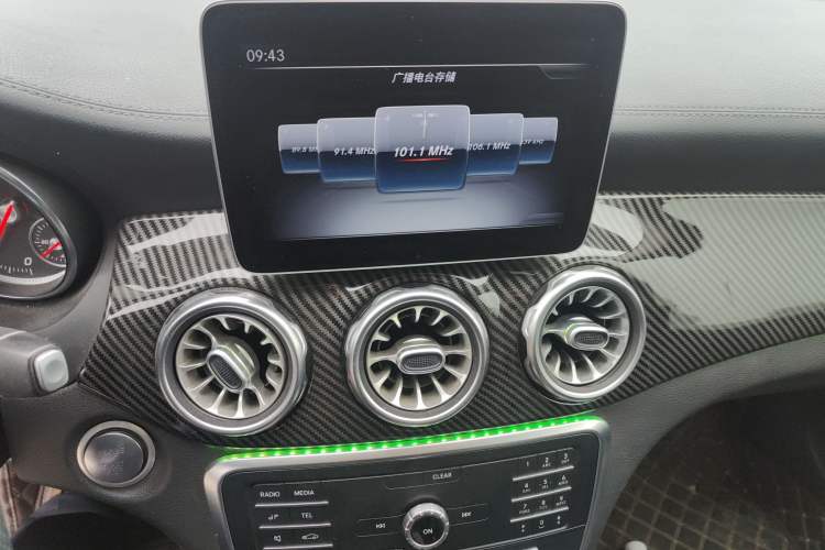 Used Mercedes-Benz GLA 2018 GLA 200 Fashion Model Audio And AC Panel