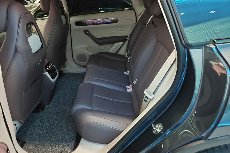 Used Leapmotor C11 2023 Range-Extended 285 Smart Enjoyment Edition