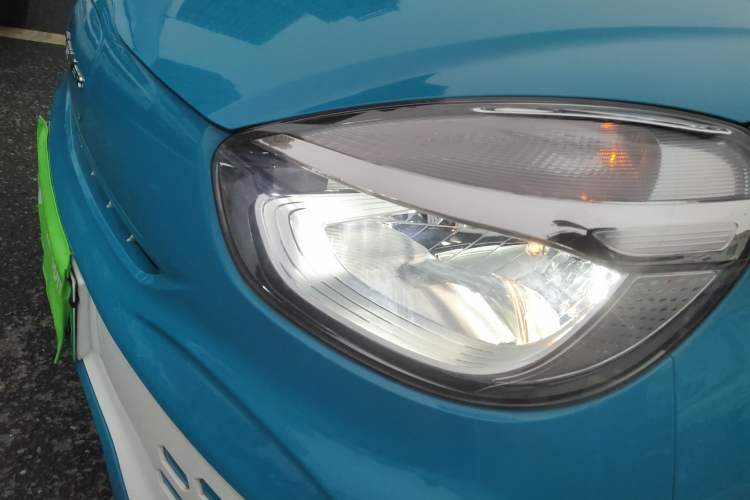 Used Roewe Clever 2022 311km QiQi BoBo Edition Left Front Headlight