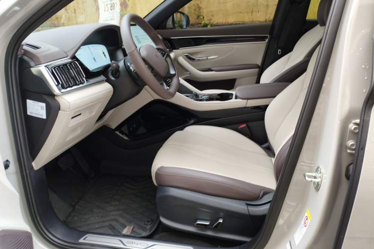 Used BYD Song PLUS New Energy 2025 EV Smart Drive Edition 605km Flagship Model