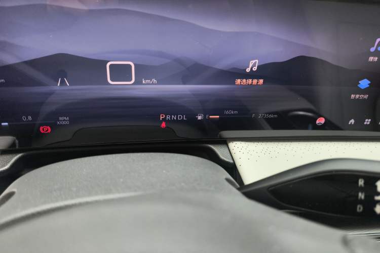 Used Buick GL8 2025 Lu Zun Smart Enjoyment Edition Odometer Close Up