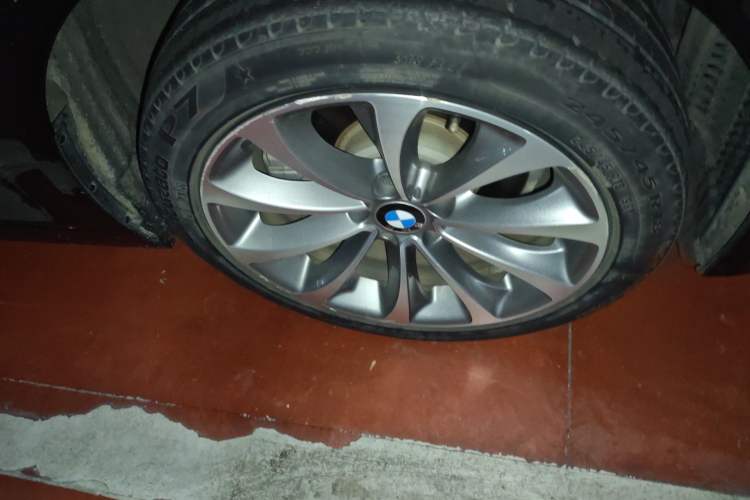 Used BMW 5 Series 2017 525Li Leading Model