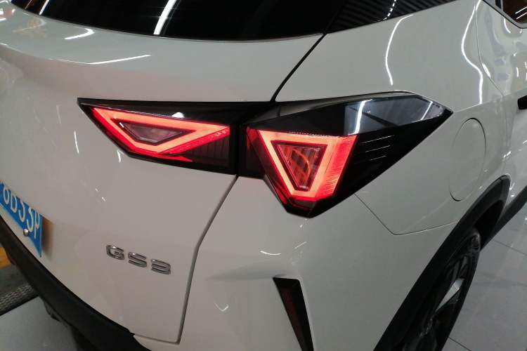 Used GAC Trumpchi GS3 2025 Shadow Speed 270T Enjoyment Edition Soaring to New Heights Right Rear Taillight