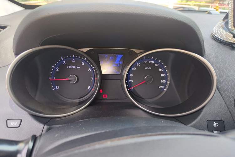 Used Hyundai ix35 2015 2.0L Automatic 2WD Smart Version China V Standard