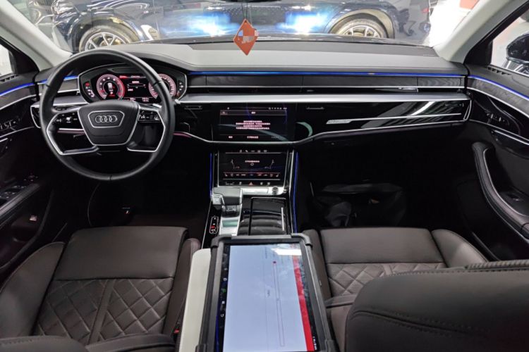 Used Audi A8 2024 A8L 50 TFSI quattro Prestige Edition
