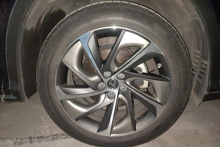 Used Lexus RX 2016 300 4x4 Elegant Edition China VI Right Front Wheel Hub