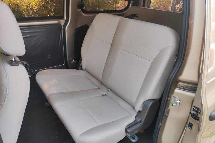 Used Wuling Hongguang V 2022 1.5L Jingqu Edition Electric-Assist LAR Left Rear Seat