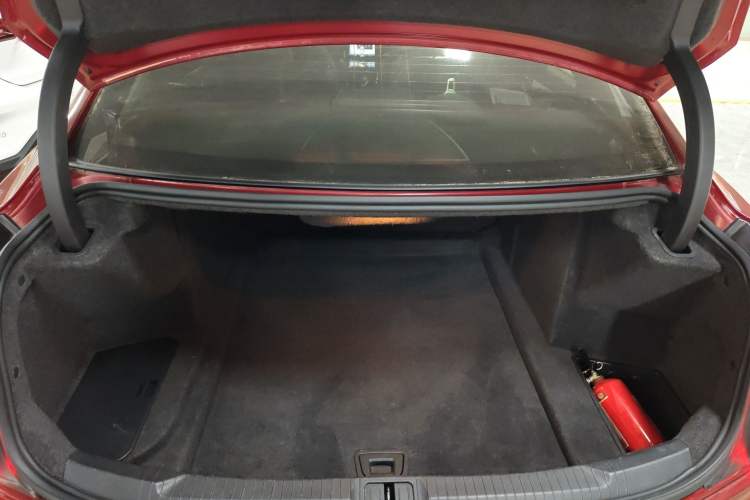 Used Cadillac ATS-L 2017 28T Tech Edition Trunk