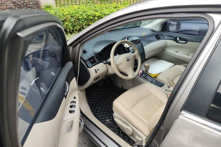 Used Nissan Tiida 2011 1.6L CVT Comfort Model Driver Seat