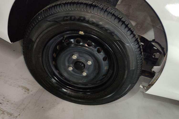 Used Wuling Hongguang New Energy 2024 All-Electric Model 300KM Standard Version