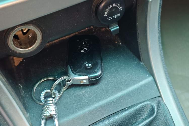 Used BYD F3 2015 Energy-Saving Edition 1.5L Manual Luxury Model