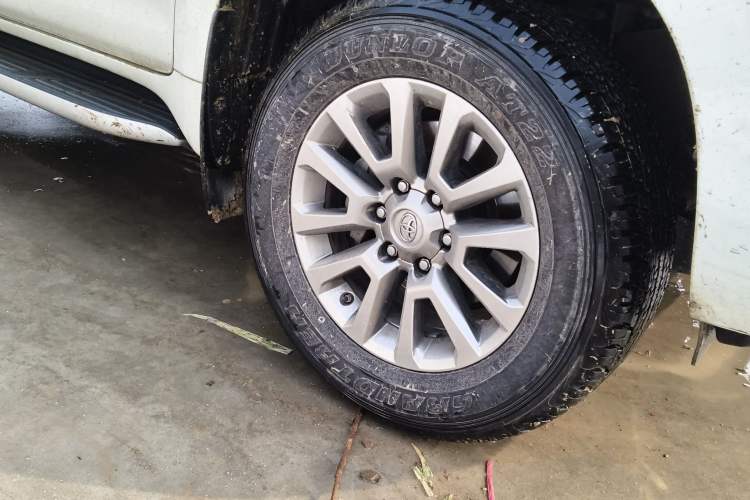 Used Toyota Prado 2018 3.5L Automatic TX-L with Rear-Mounted Spare Tire
