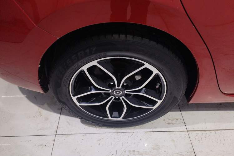 Used Mazda 3 Axela 2014 Sedan 2.0L Automatic Flagship Model Right Rear Wheel Hub