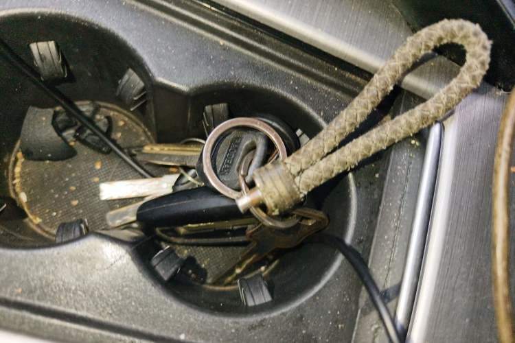 Used Geely Auto Emgrand X7 Sport 2016 2.0L Manual Smart Connect Version
