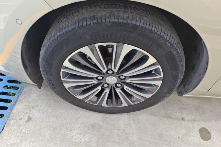 Used Buick GL8 2021 ES Landtrek 653T Luxury Model Left Front Wheel Hub