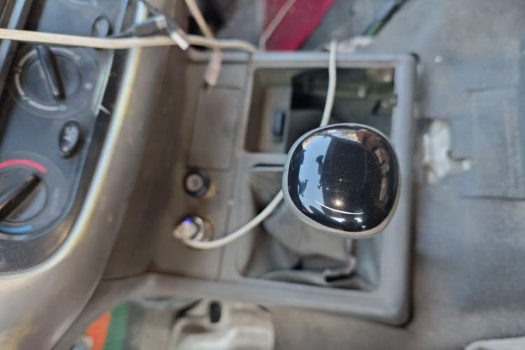 Used Jinbei Hiace 2014 2.0L Fifth-Generation Power King Classic 4G20D4B