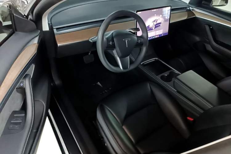 Used Tesla Model 3 2022 Rear-Wheel-Drive Version