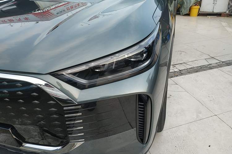 Used Chery Fengyun T8 2025 1.5T 130km Deluxe Version 5 Seats