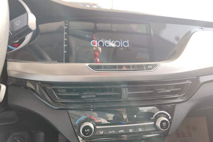 Used Changan Eado New Energy 2022 EV460 Smart Ride-Hailing Edition – Lithium Iron Phosphate