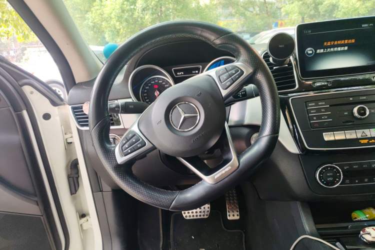 Used Mercedes-Benz GLE Coupe 2015 GLE 450 AMG 4MATIC Coupe SUV
