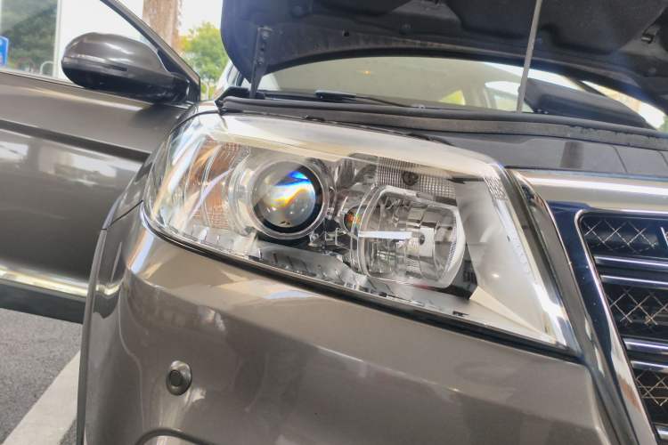 Used Haval H6 2014 Sport Edition 2.0T Diesel Manual Two-Wheel-Drive Elite Model