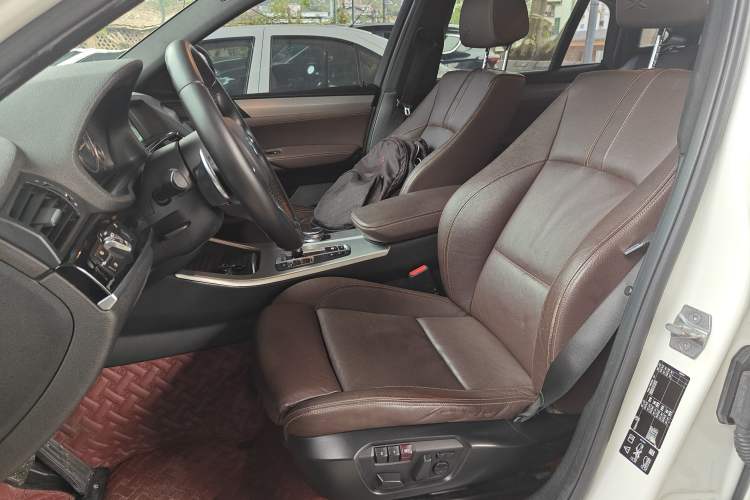 Used BMW X4 2016 xDrive20i M Sport Edition Left Front Seat