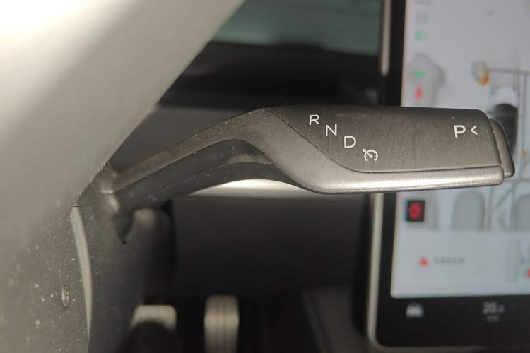 Used Tesla Model 3 2022 Performance High-Performance All-Wheel-Drive Version Gear Lever