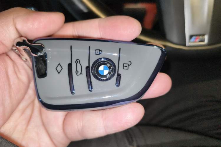 Used BMW iX3 2023 Leading Type
