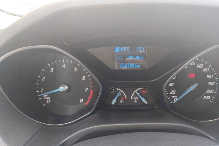 Used Ford Focus 2012 Hatchback 1.6L Automatic Fashion Edition