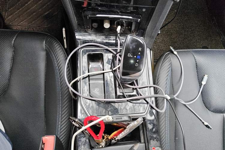 Used Venucia D60EV 2022 Standard Range Comfort Edition Gear Lever