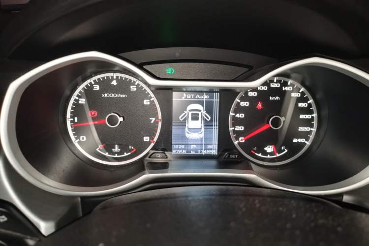 Used Geely Auto Emgrand X7 Sport 2016 1.8TD Automatic ZhiShang Model Instrument Cluster