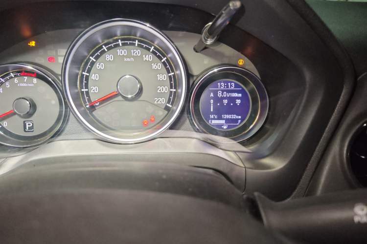 Used Honda XR-V 2015 1.8L VTi CVT Luxury Edition