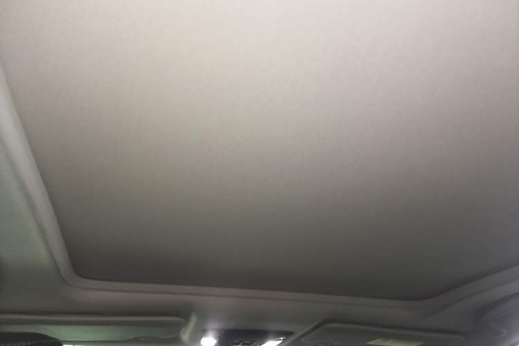 Used Honda Vezel 2016 1.8L CVT Front-Wheel Drive Pioneer Edition
