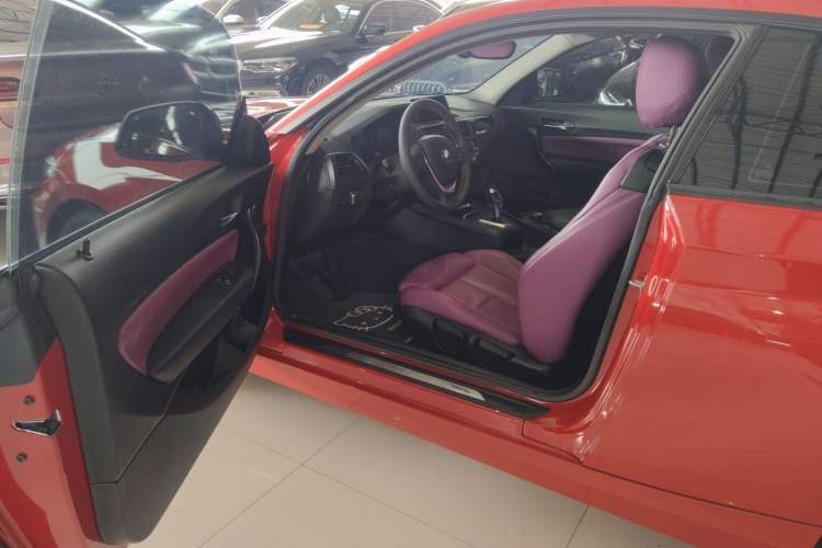 Used BMW 2 Series 2018 220i Sport Design Package
